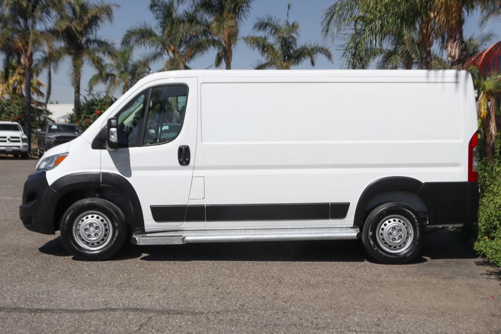 Used 2025 RAM ProMaster 2500 w/ U-Haul Equipment Group FWD image 5