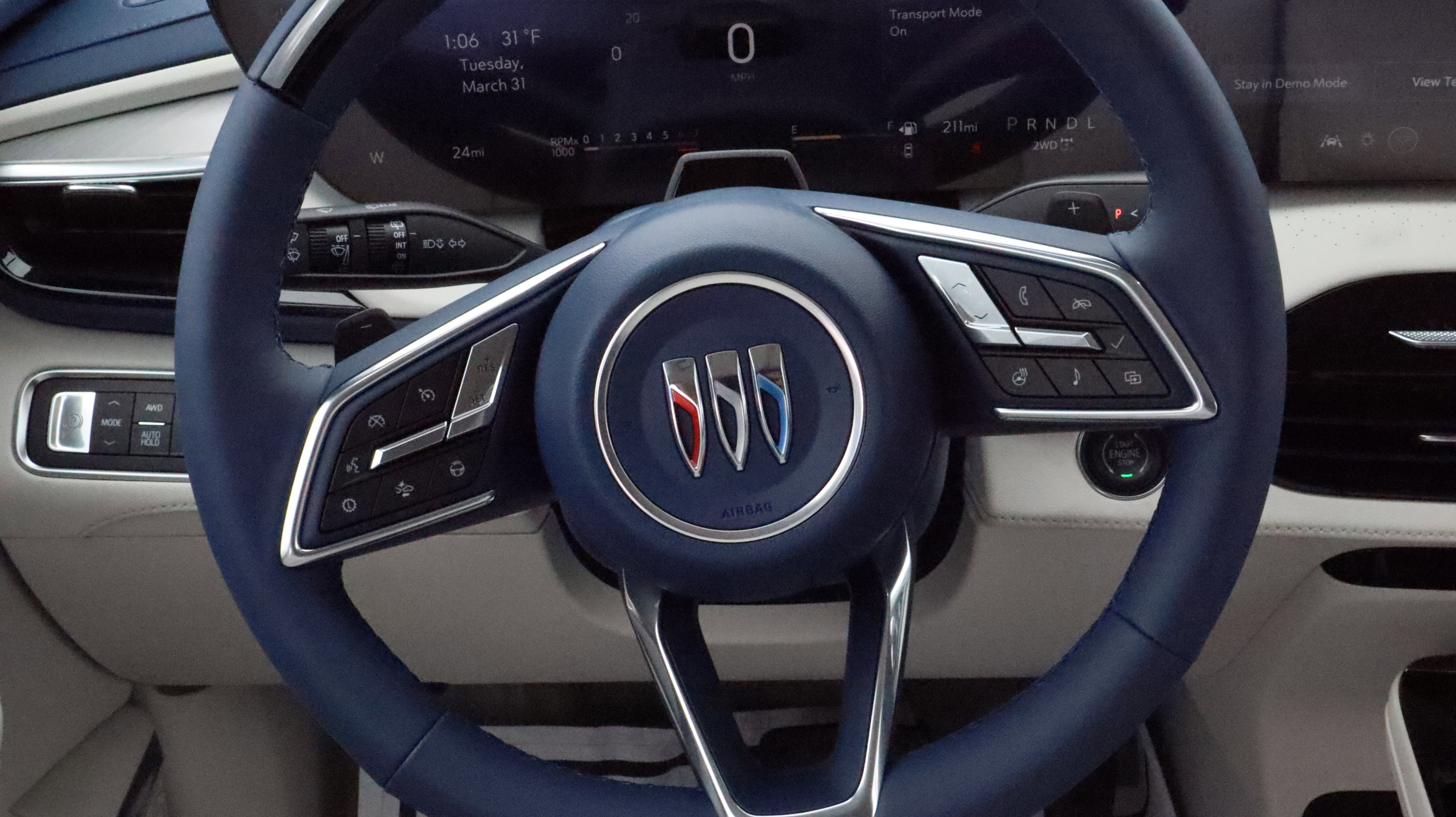 New 2026 Buick Enclave Avenir w/ Super Cruise Package image 9