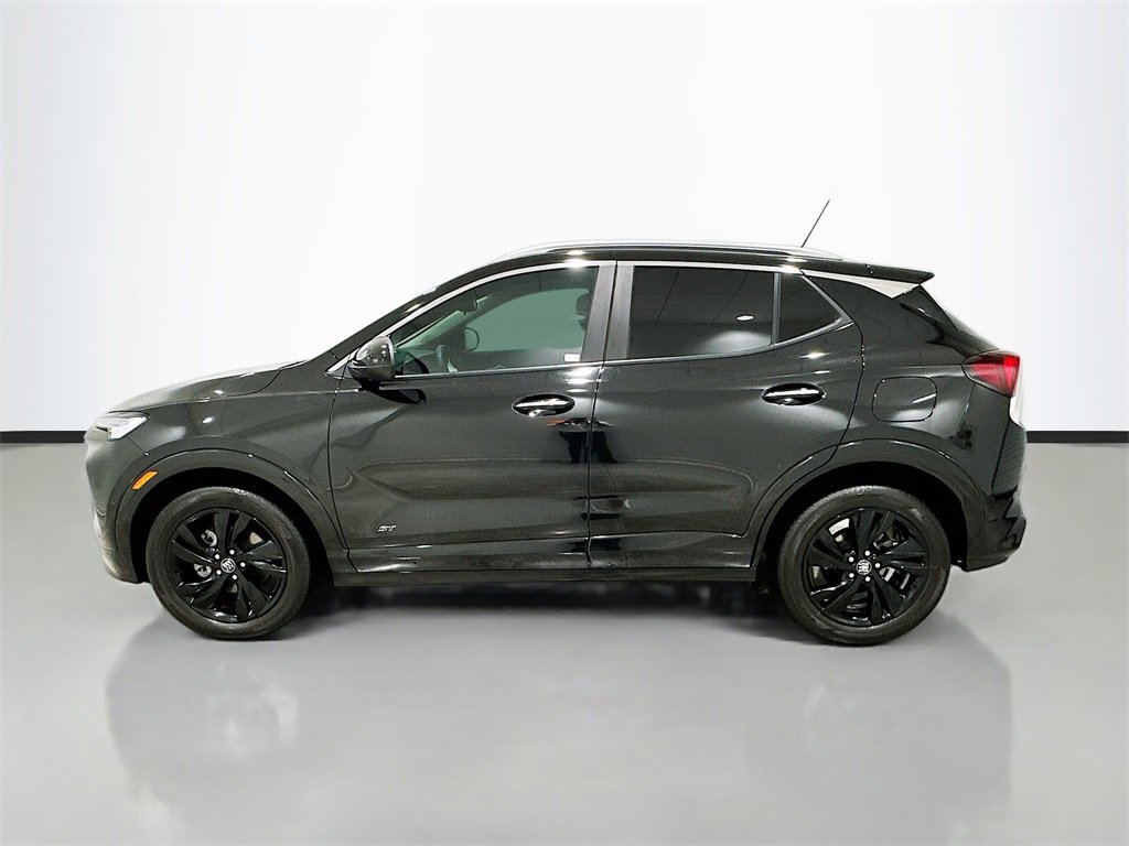 Used 2025 Buick Encore GX Sport Touring image 4