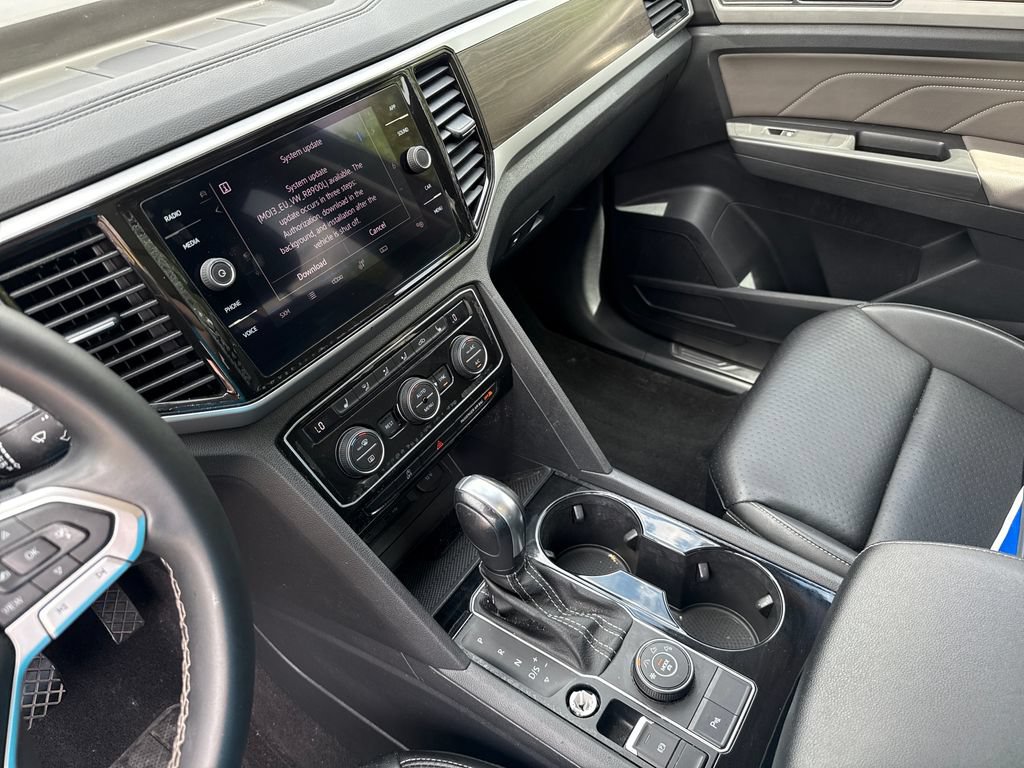 Used 2022 Volkswagen Atlas SE AWD/4WD image 16