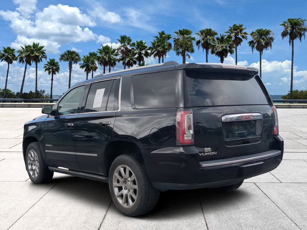 Used 2017 GMC Yukon Denali w/ Enhanced Security Package AWD/4WD image 6