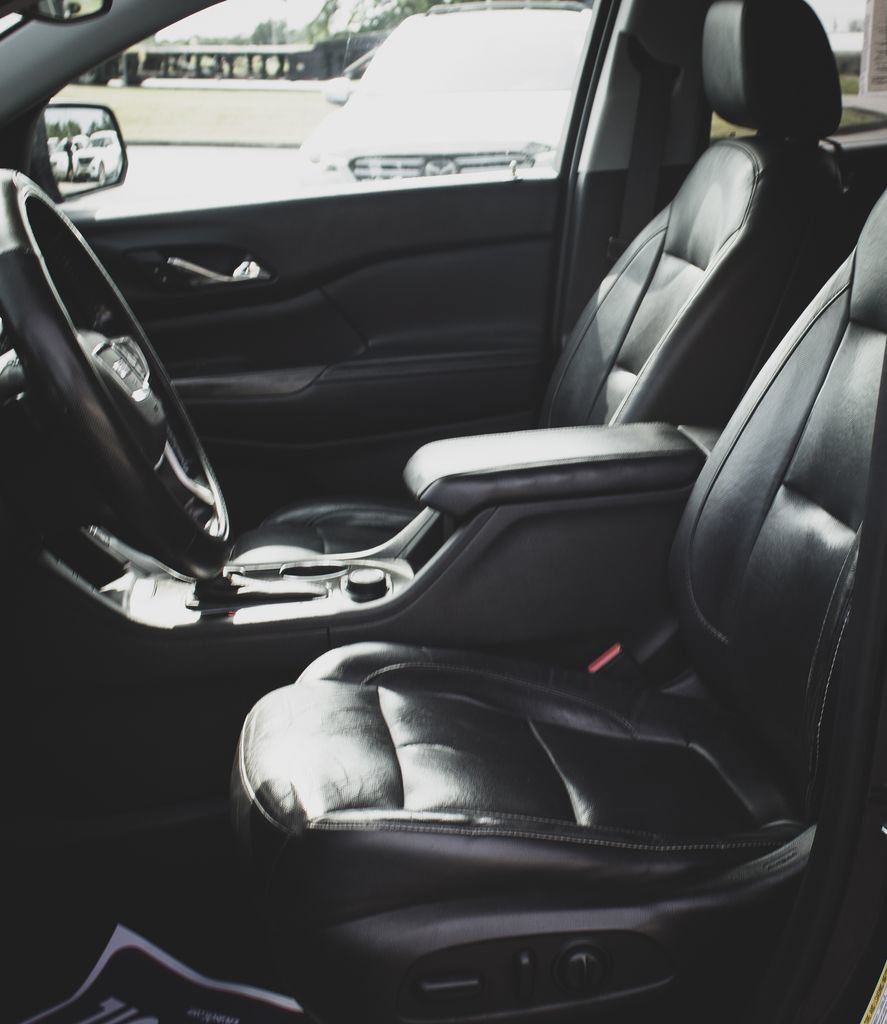 Used 2018 GMC Acadia SLT FWD image 20