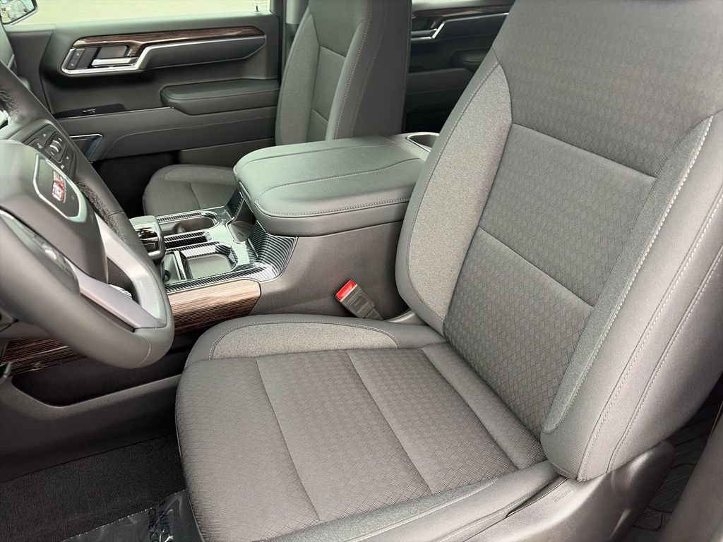 Used 2025 GMC Sierra 1500 Elevation AWD/4WD image 12