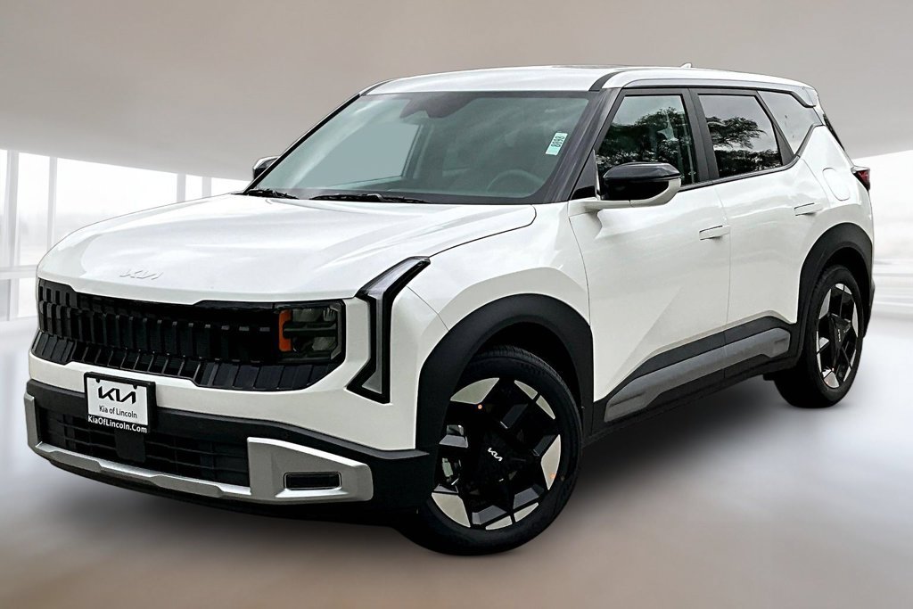 New 2027 Kia Seltos S FWD image 1