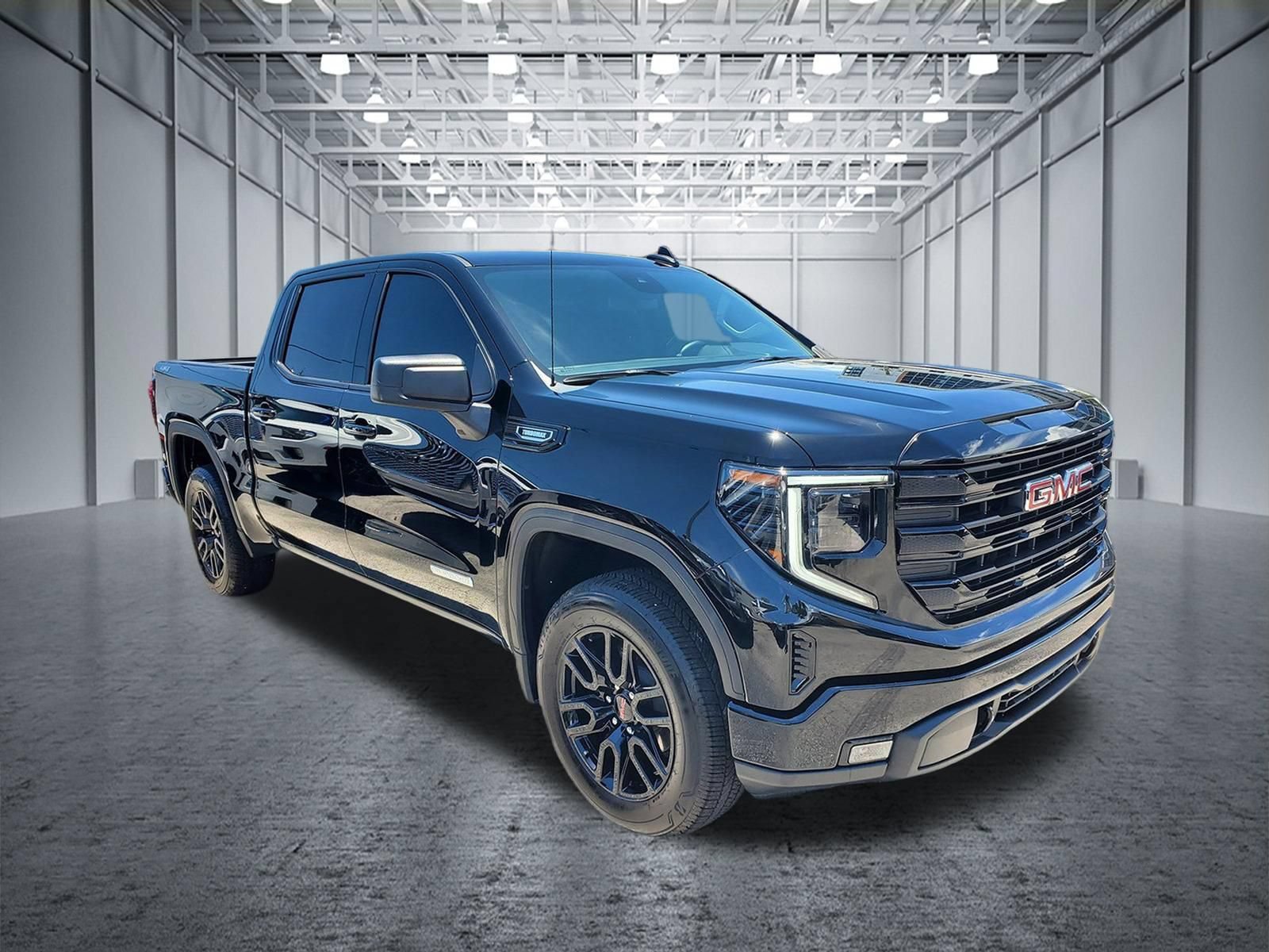 Used 2026 GMC Sierra 1500 Elevation AWD/4WD image 2