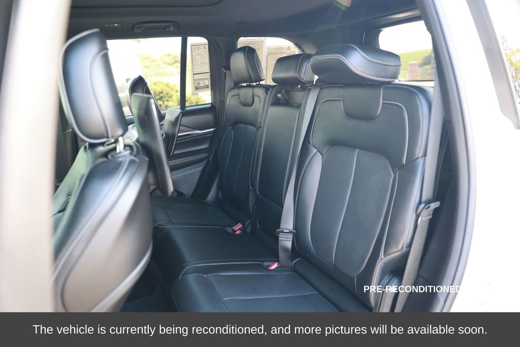 Used 2023 Jeep Grand Cherokee Overland w/ Rear Seat Video Group I image 34