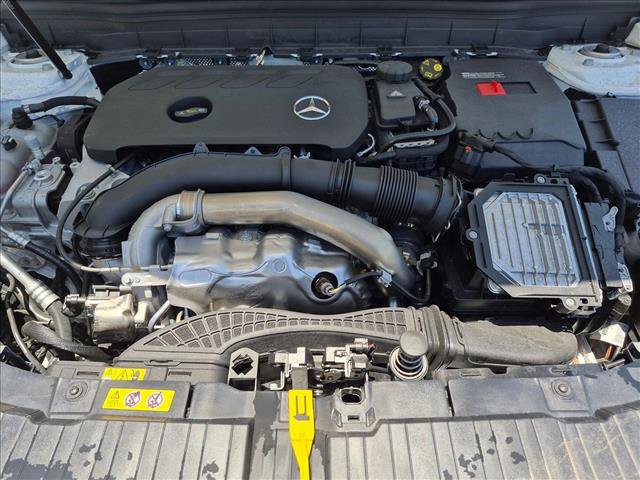 New 2026 Mercedes-Benz GLB 250 image 14