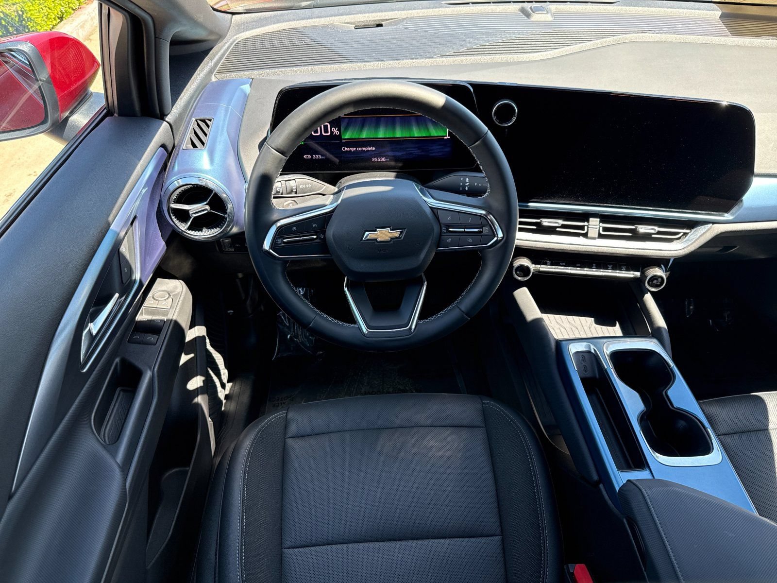 Used 2024 Chevrolet Equinox EV LT FWD image 13