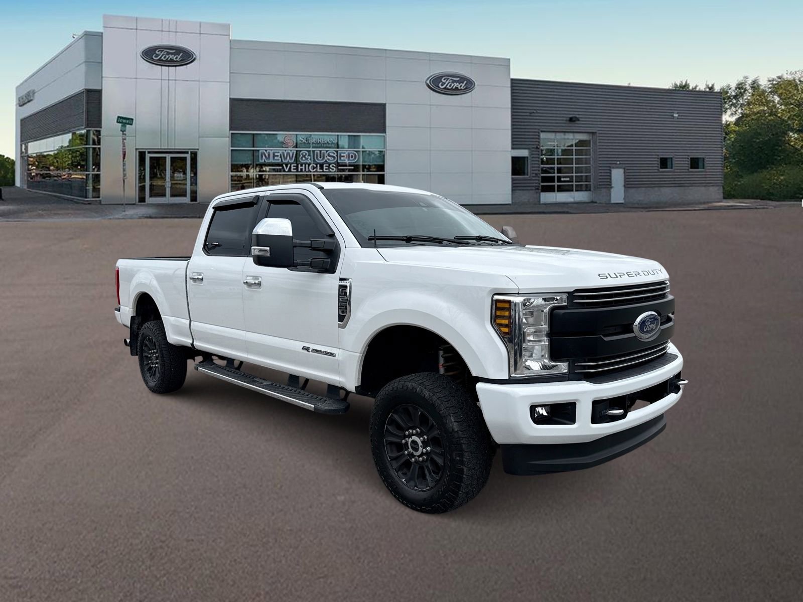 Used 2017 Ford F250 Lariat w/ Lariat Ultimate Package image 2