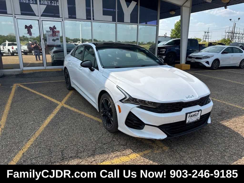 Used 2022 Kia K5 GT-Line w/ GT-Line Awd Premium Package image 1