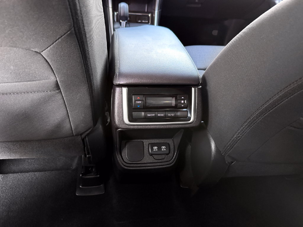 Used 2019 Subaru Ascent Premium AWD/4WD image 34