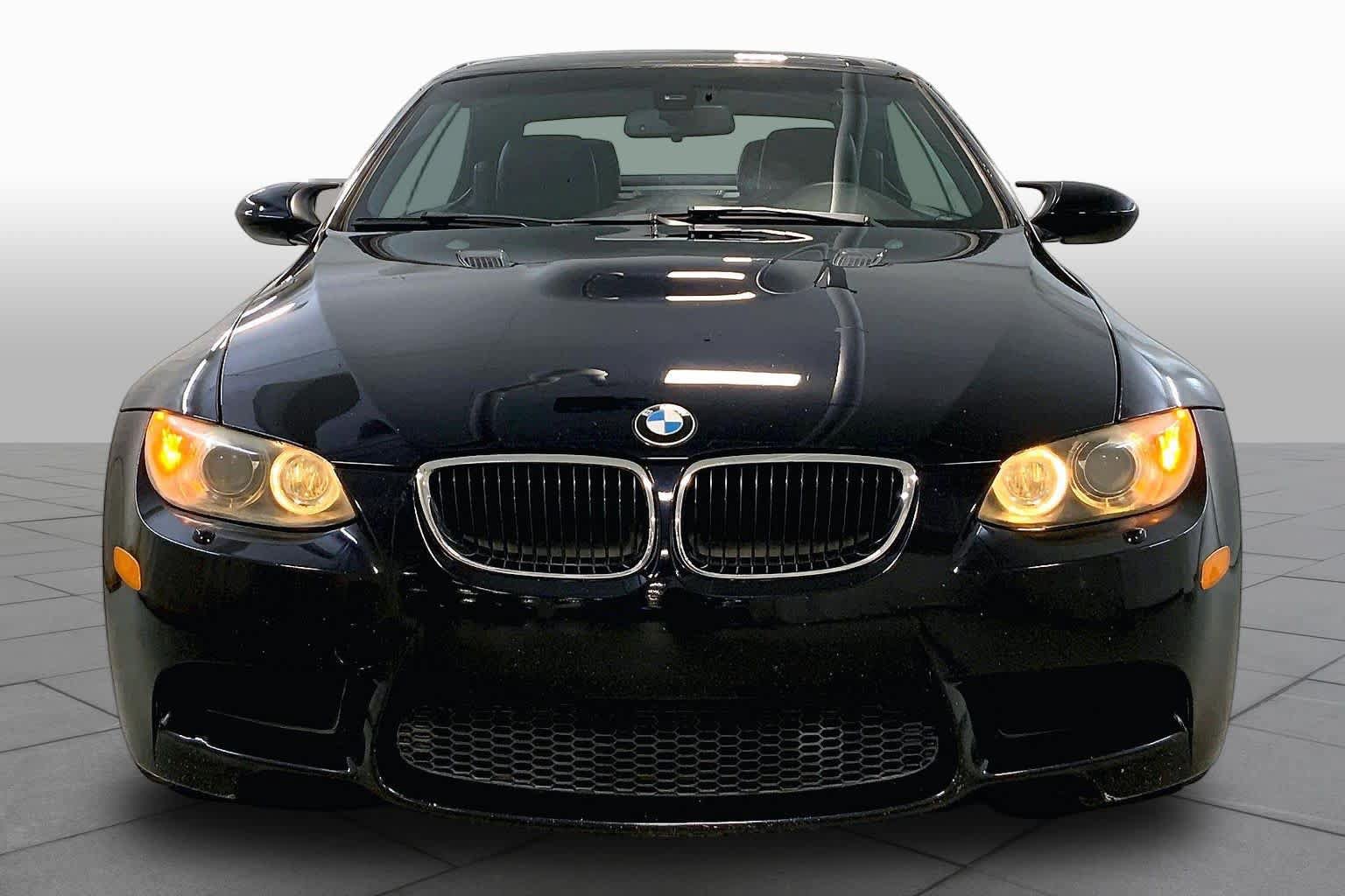 Used 2010 BMW M3 Convertible RWD image 3