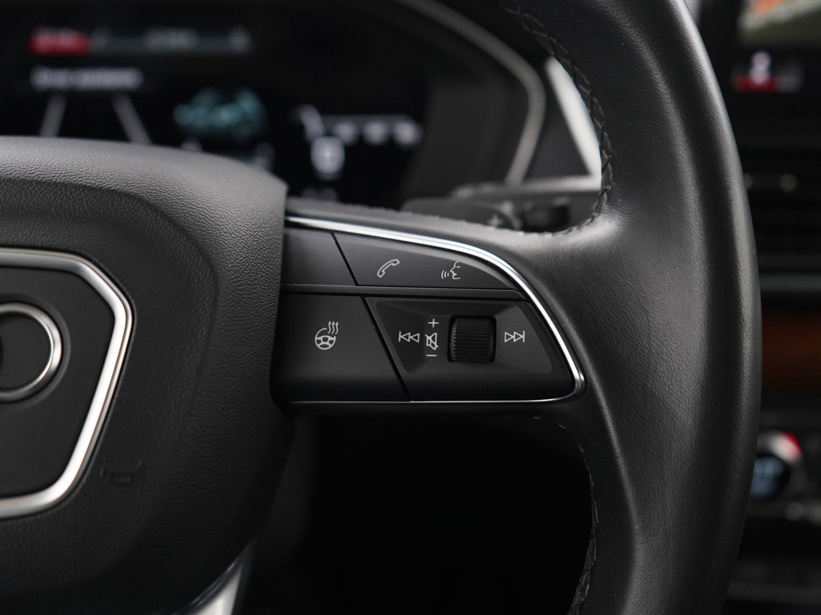 Used 2023 Audi Q5 2.0T Premium Plus image 28