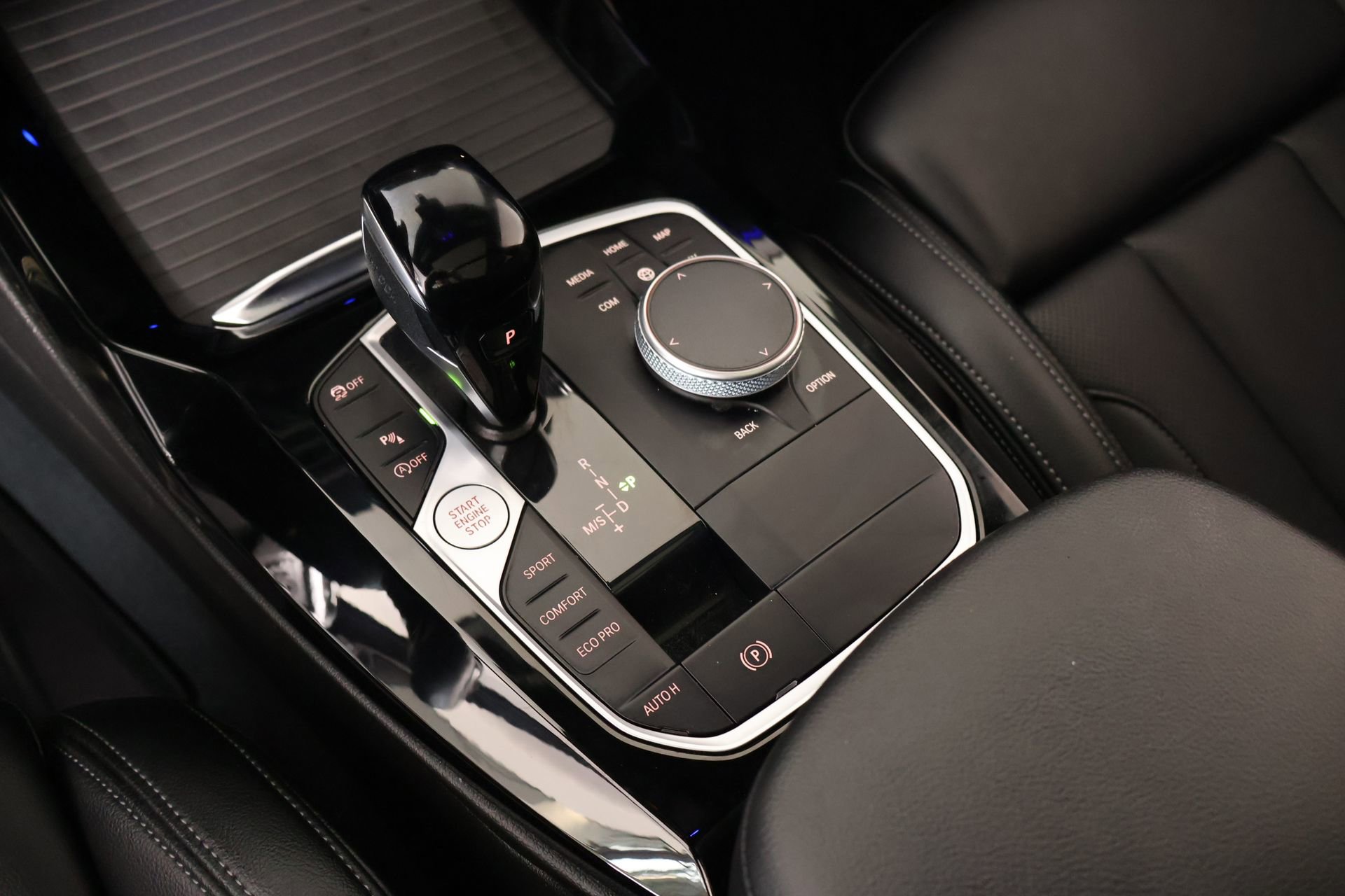 Used 2023 BMW X3 sDrive30i w/ Convenience Package image 9