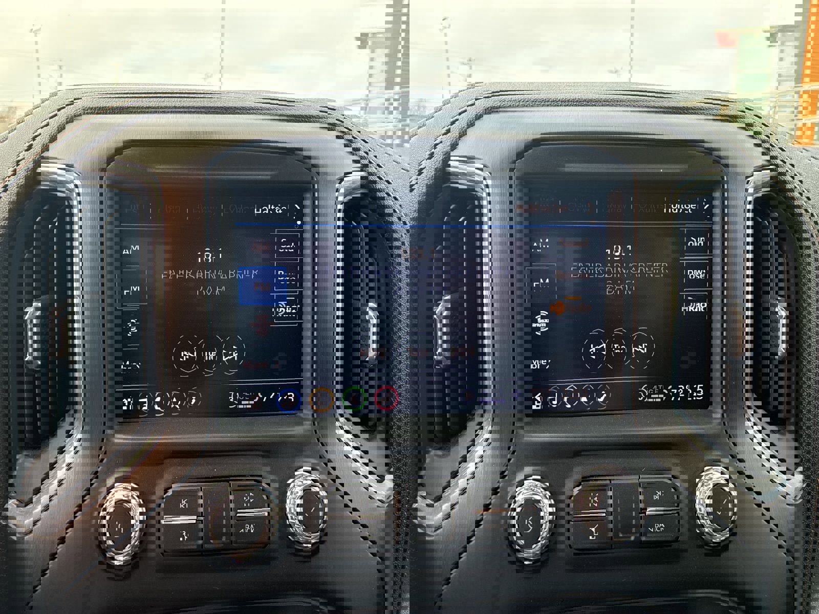 Used 2021 GMC Sierra 1500 AT4 w/ AT4 Premium Package image 24