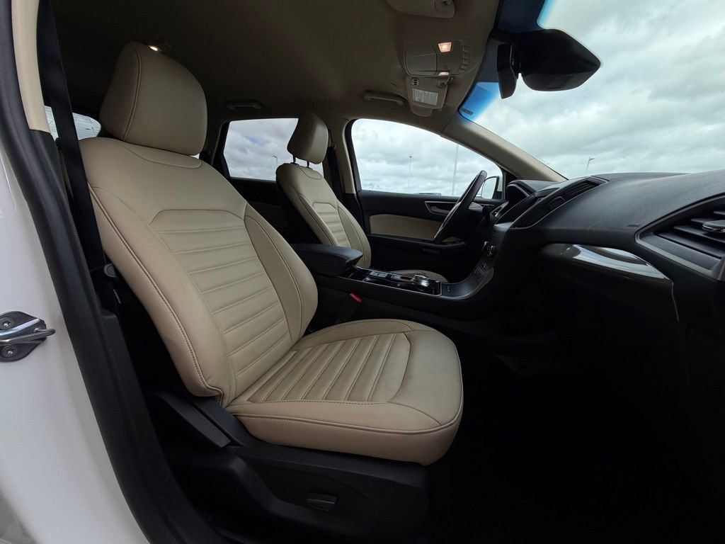 Used 2020 Ford Edge SEL w/ Convenience Package FWD image 25