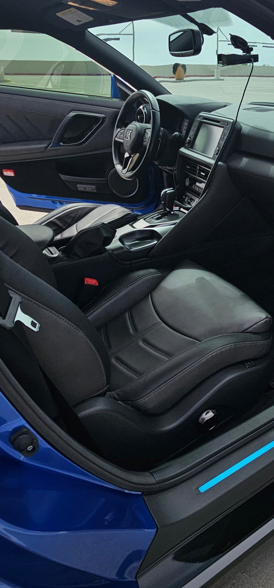Used 2021 Nissan GT-R Premium AWD/4WD image 14