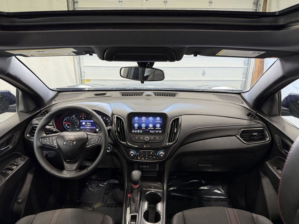 Used 2023 Chevrolet Equinox RS AWD/4WD image 5