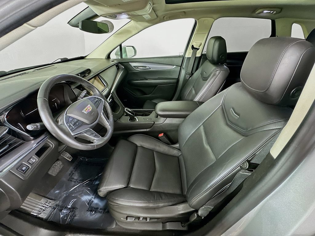 Used 2017 Cadillac XT5 Luxury FWD image 29
