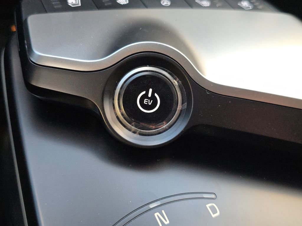 New 2025 Kia EV6 Wind image 12