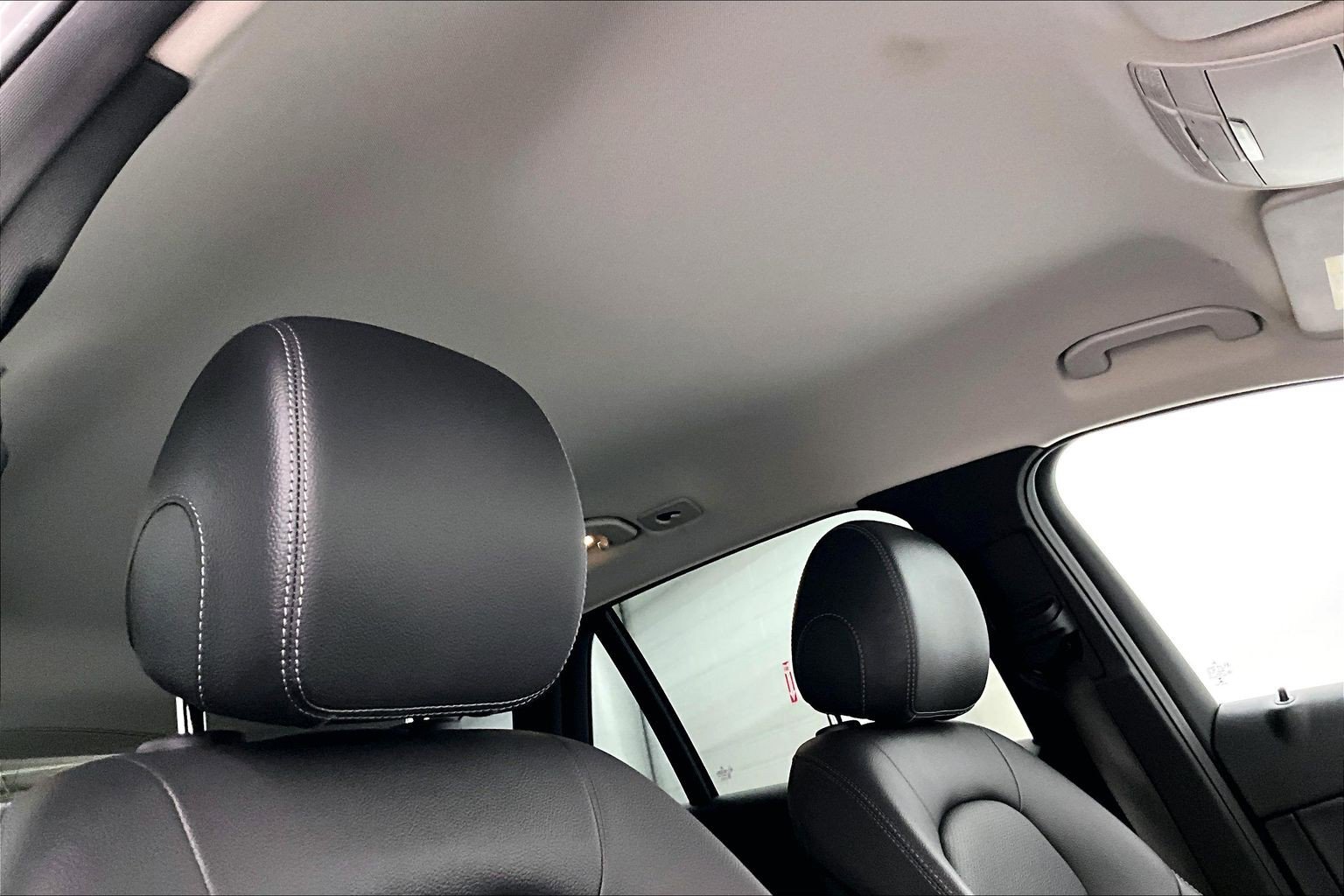 Certified 2022 Mercedes-Benz GLC 300 image 28