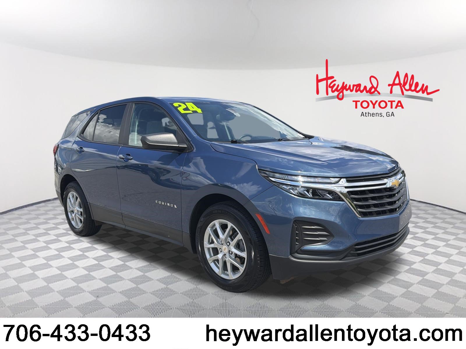 Used 2024 Chevrolet Equinox LS w/ LS Convenience Package