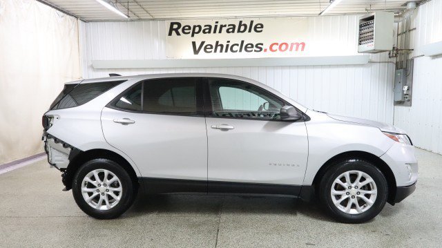 Used 2018 Chevrolet Equinox LS FWD image 4
