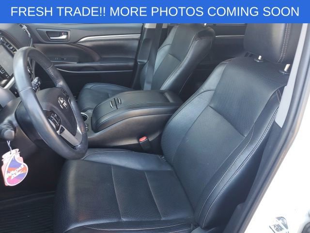Used 2019 Toyota Highlander Limited image 12