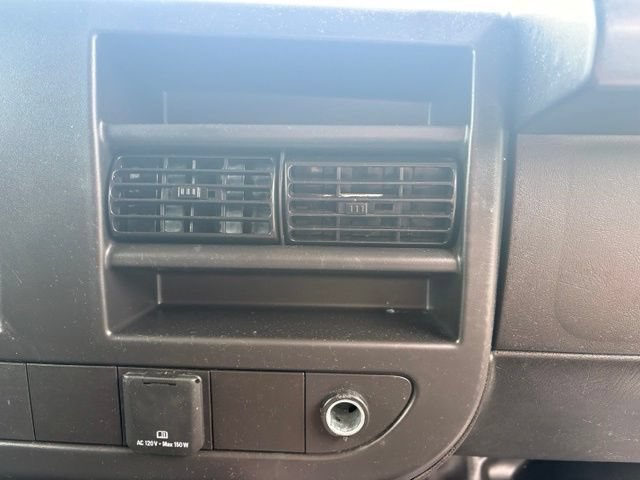 Used 2025 GMC Savana 2500 w/ Driver Convenience Package RWD image 22