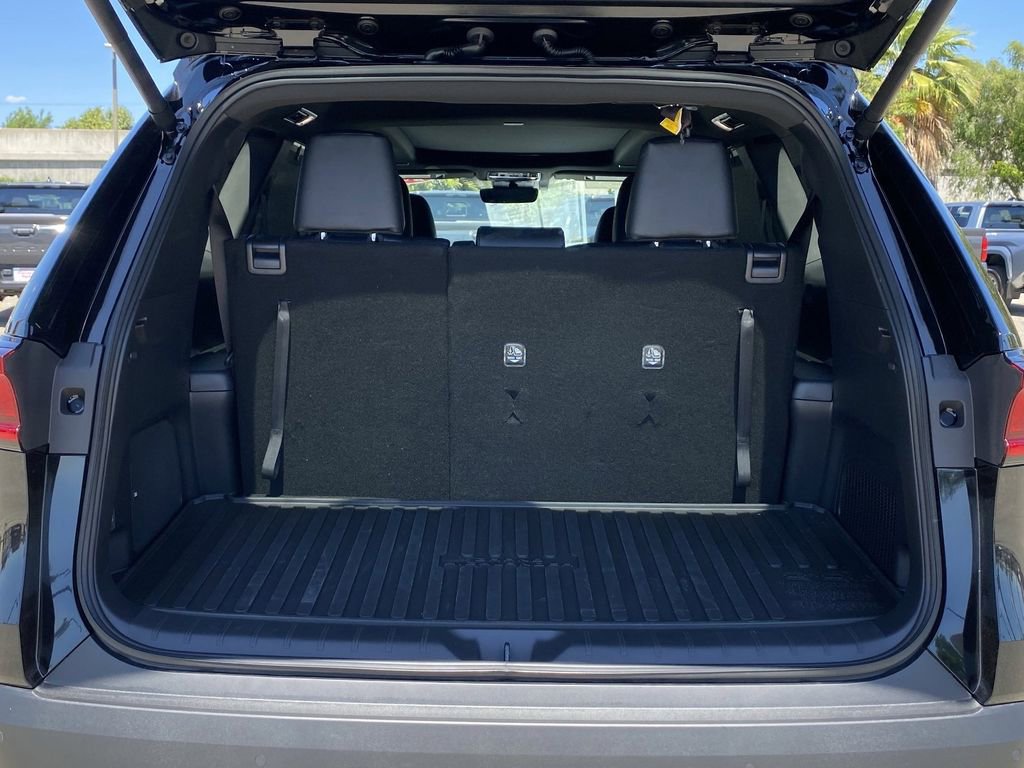 Certified 2026 Toyota Grand Highlander AWD Hybrid image 21