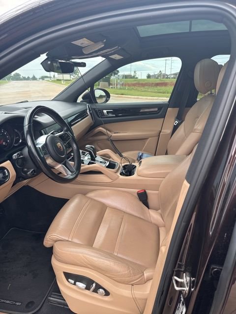 Used 2019 Porsche Cayenne AWD/4WD image 10