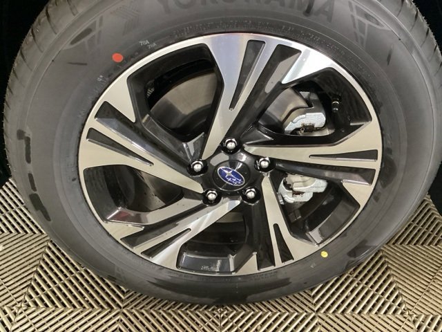 Certified 2025 Subaru Crosstrek 2.0i Premium w/ Convenience Package #2 image 8