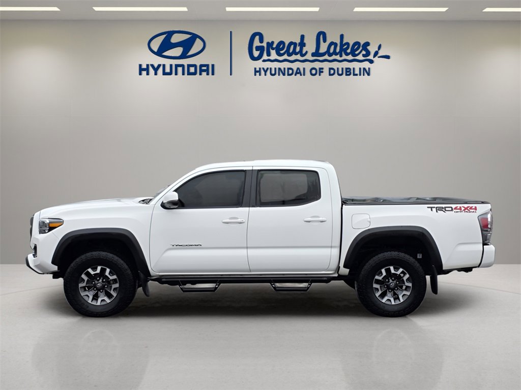 Used 2023 Toyota Tacoma TRD Off-Road w/ TRD Premium Off Road Package image 2