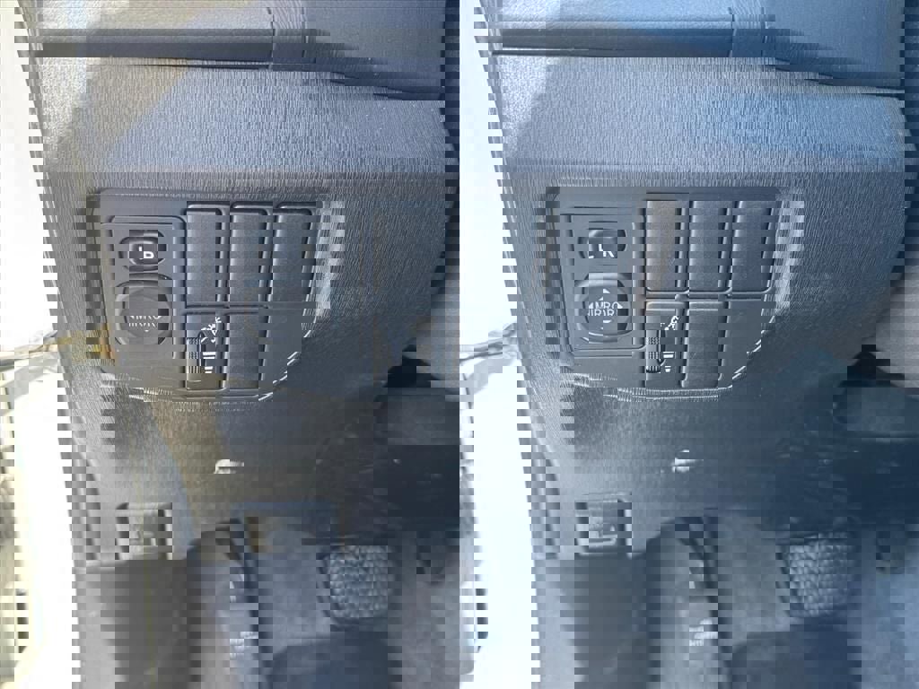 Used 2013 Toyota Prius Two image 16