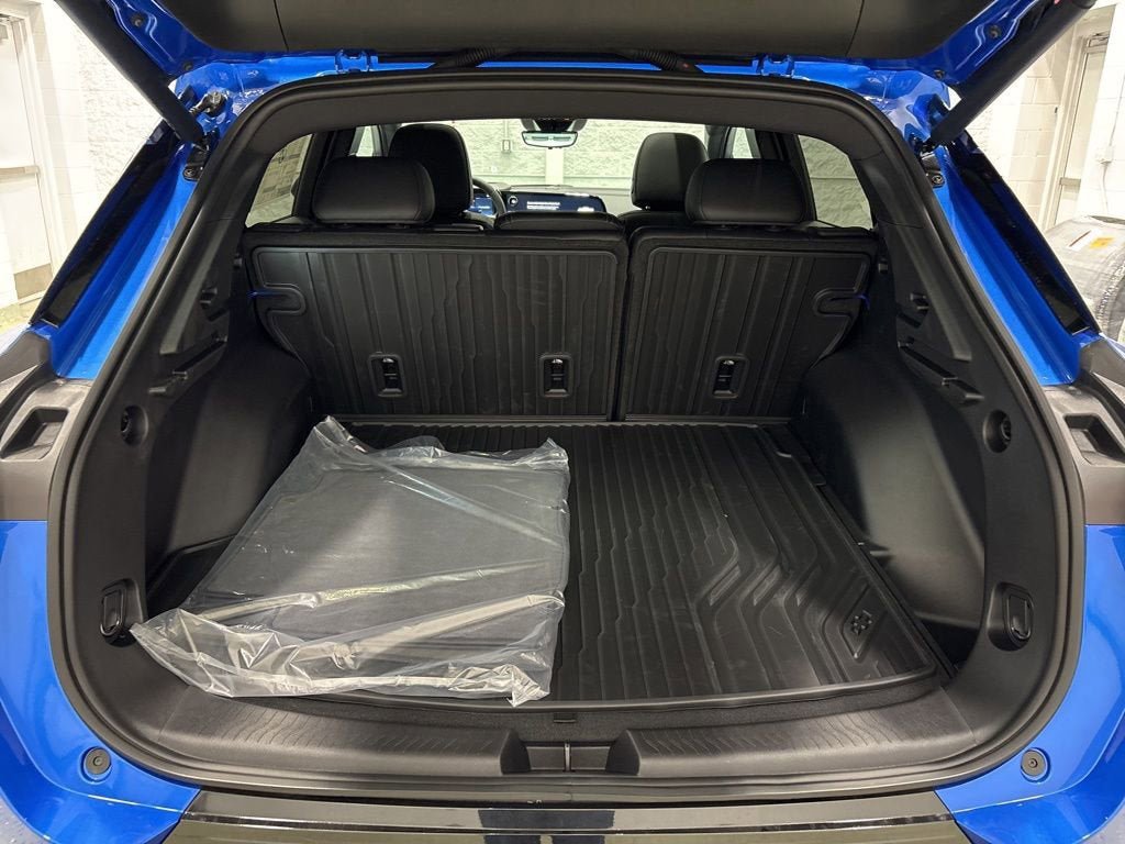 New 2026 Chevrolet Equinox EV LT w/ Convenience Package II AWD/4WD image 33
