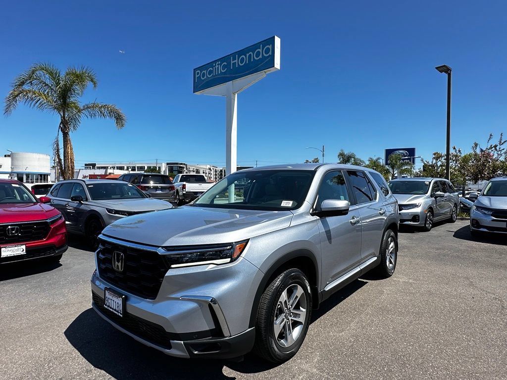 Used 2023 Honda Pilot EX-L image 2