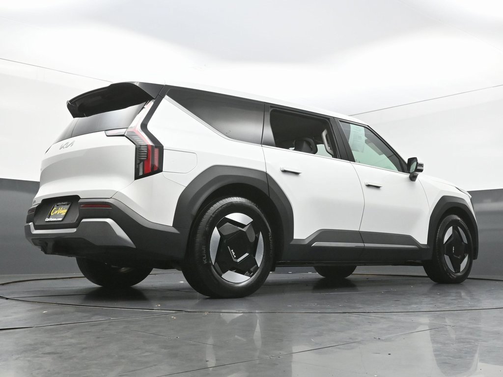 Used 2024 Kia EV9 Light image 57