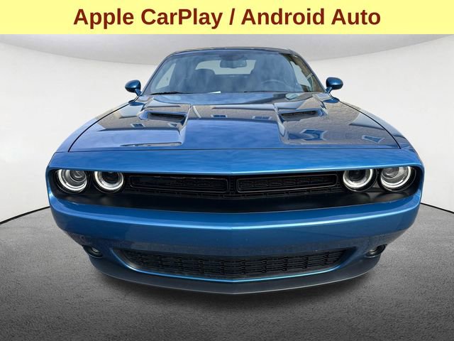 Used 2023 Dodge Challenger SXT w/ Blacktop Package image 4