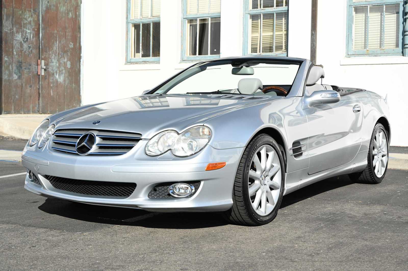Used 2007 Mercedes-Benz SL 550 image 3