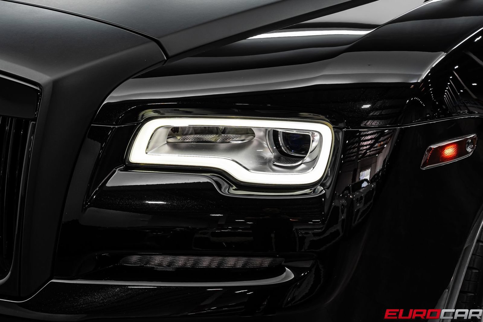 Used 2019 Rolls-Royce Wraith RWD image 11