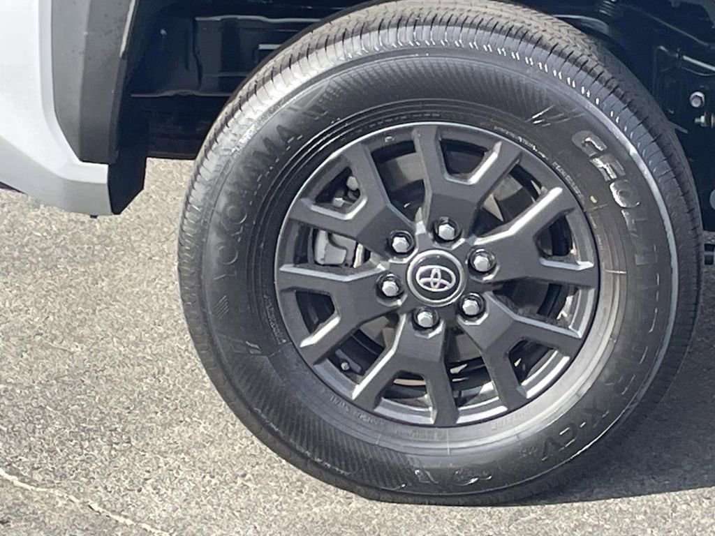 Used 2025 Toyota 4Runner SR5 image 12