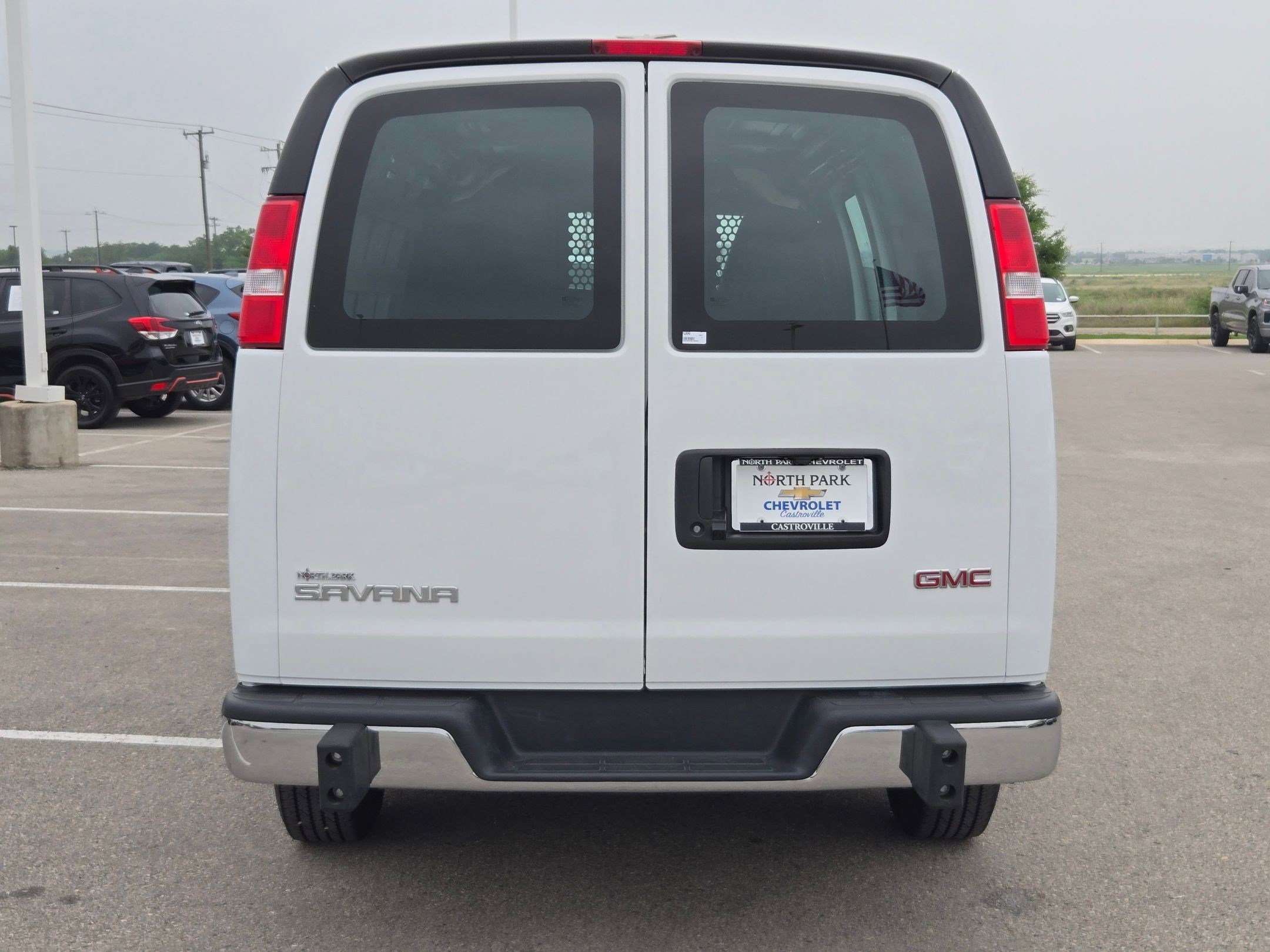 Certified 2025 GMC Savana 2500 w/ Driver Convenience Package RWD image 4