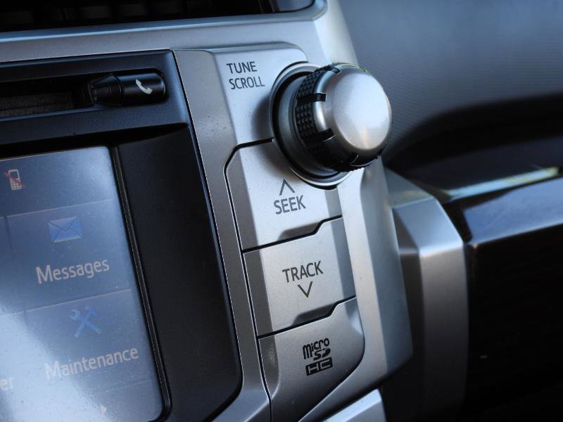 Used 2016 Toyota 4Runner Limited image 54