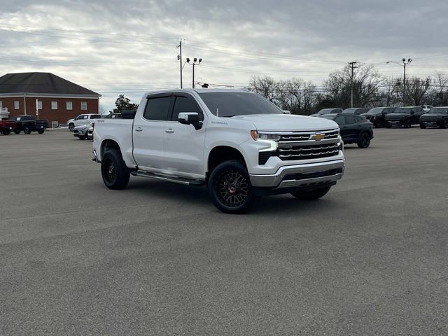 Used 2022 Chevrolet Silverado 1500 LTZ w/ LTZ Premium Package image 2