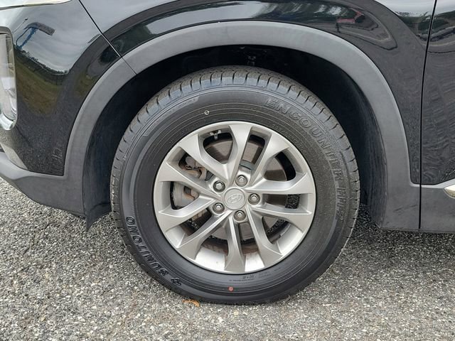 Used 2019 Hyundai Santa Fe SEL FWD image 7