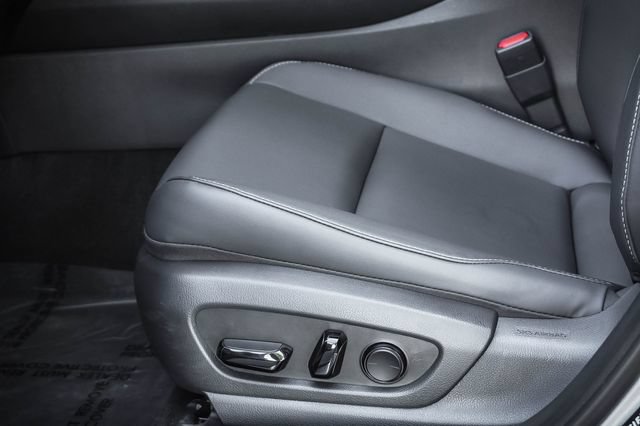 Certified 2025 Lexus UX 300h FWD w/ Accessory Package (Z2) image 11