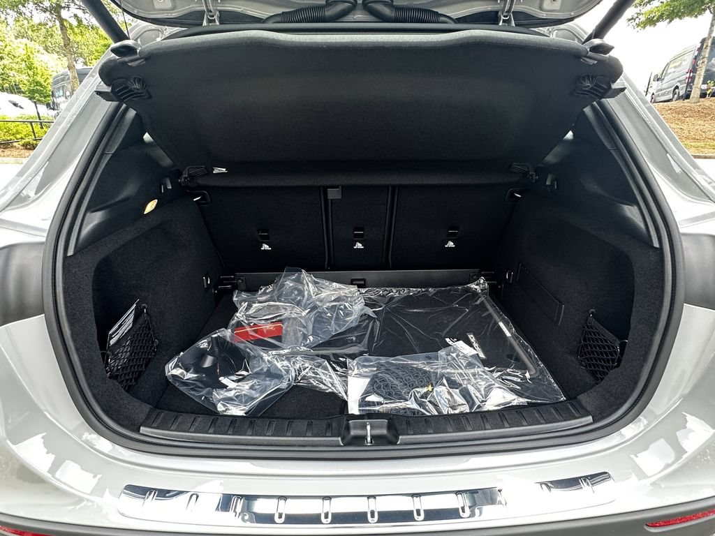New 2026 Mercedes-Benz GLA 35 AMG 4MATIC image 21