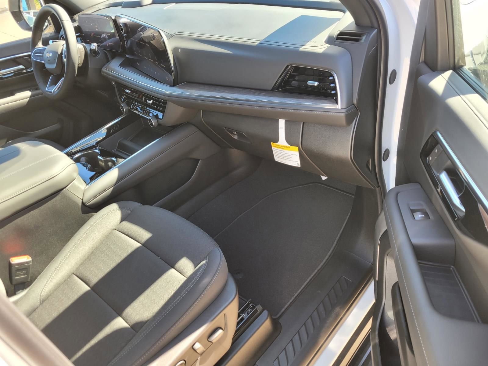 New 2026 Chevrolet Tahoe LS image 6