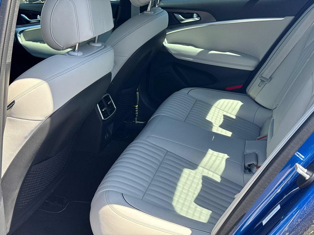 New 2025 Genesis G70 3.3T Advanced AWD/4WD image 20