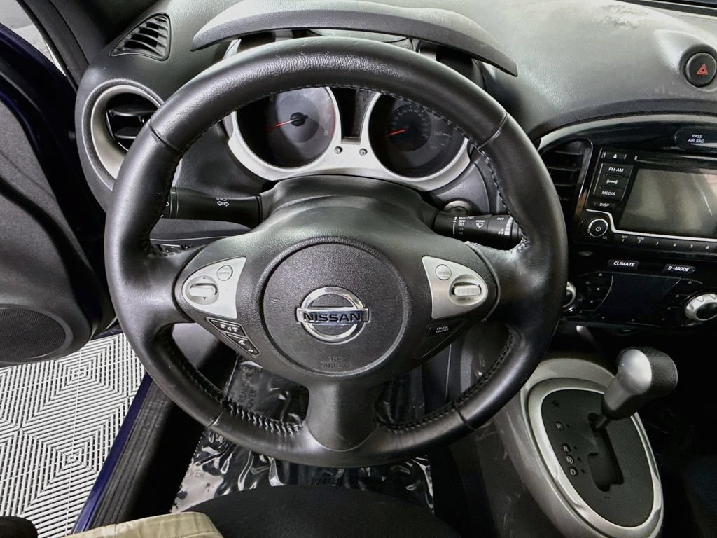 Used 2016 Nissan Juke SV AWD/4WD image 19